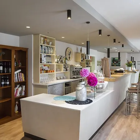 Country Al Gallo ホテル