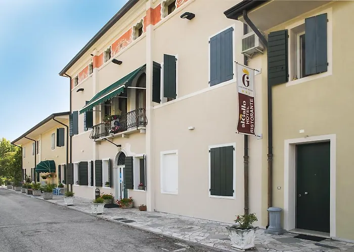 Country Al Gallo Hotel 3*